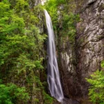 Αξιοθέατα: Καταρράκτης του Λειβαδίτη